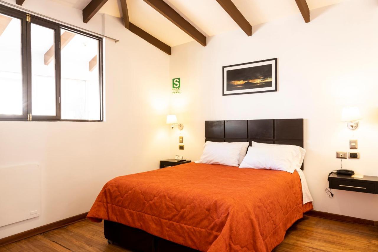 Hostal & Apartments El Triunfo Cusco Luaran gambar